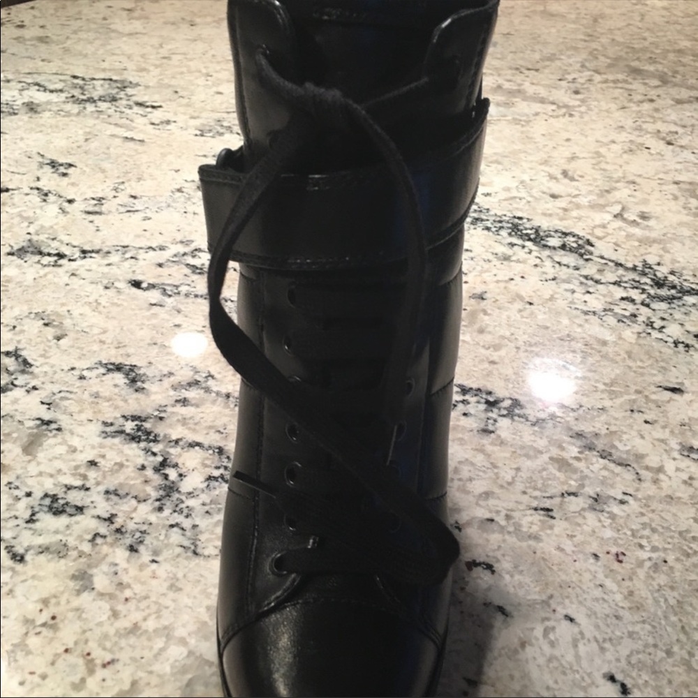 Prada black heeled boots - Picture 4 of 14
